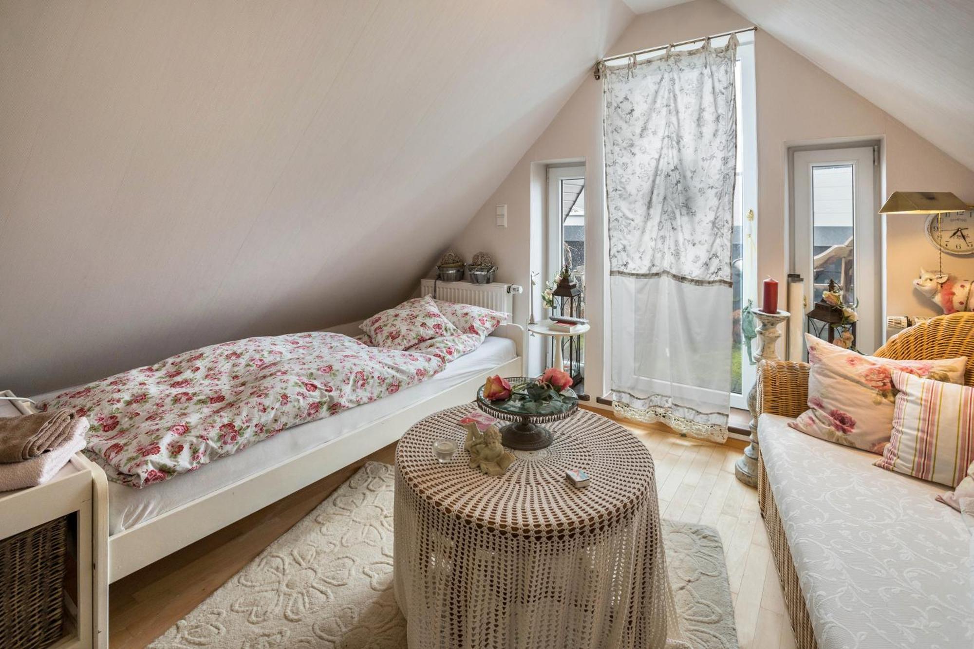 Die Kleine Oase 3 Im Wohnhaus Штур Экстерьер фото